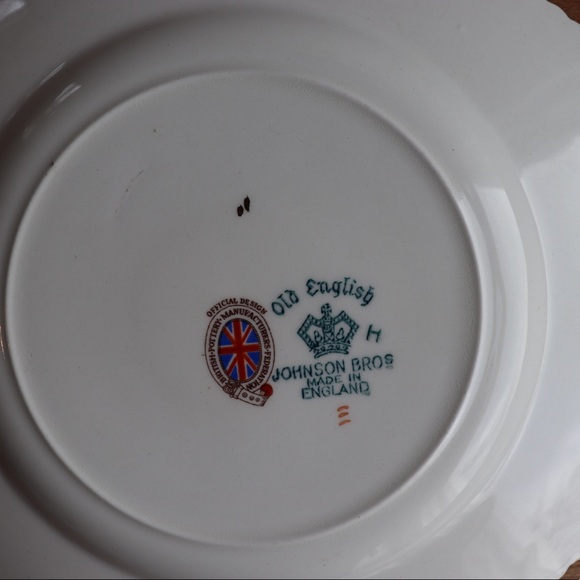 Vintage Collectible Souvenir Coronation Plate Queen Elizabeth II June 2n… - Picture 6 of 9